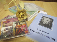 Влюбиться можно в красоту, но полюбить – лишь только душу!
